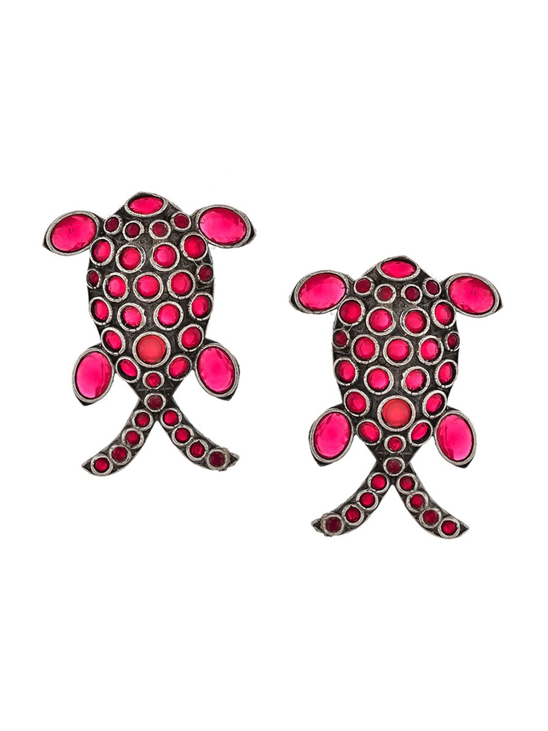 

Infuzze Silver-Plated Animal Shaped Oxidised Studs Earrings