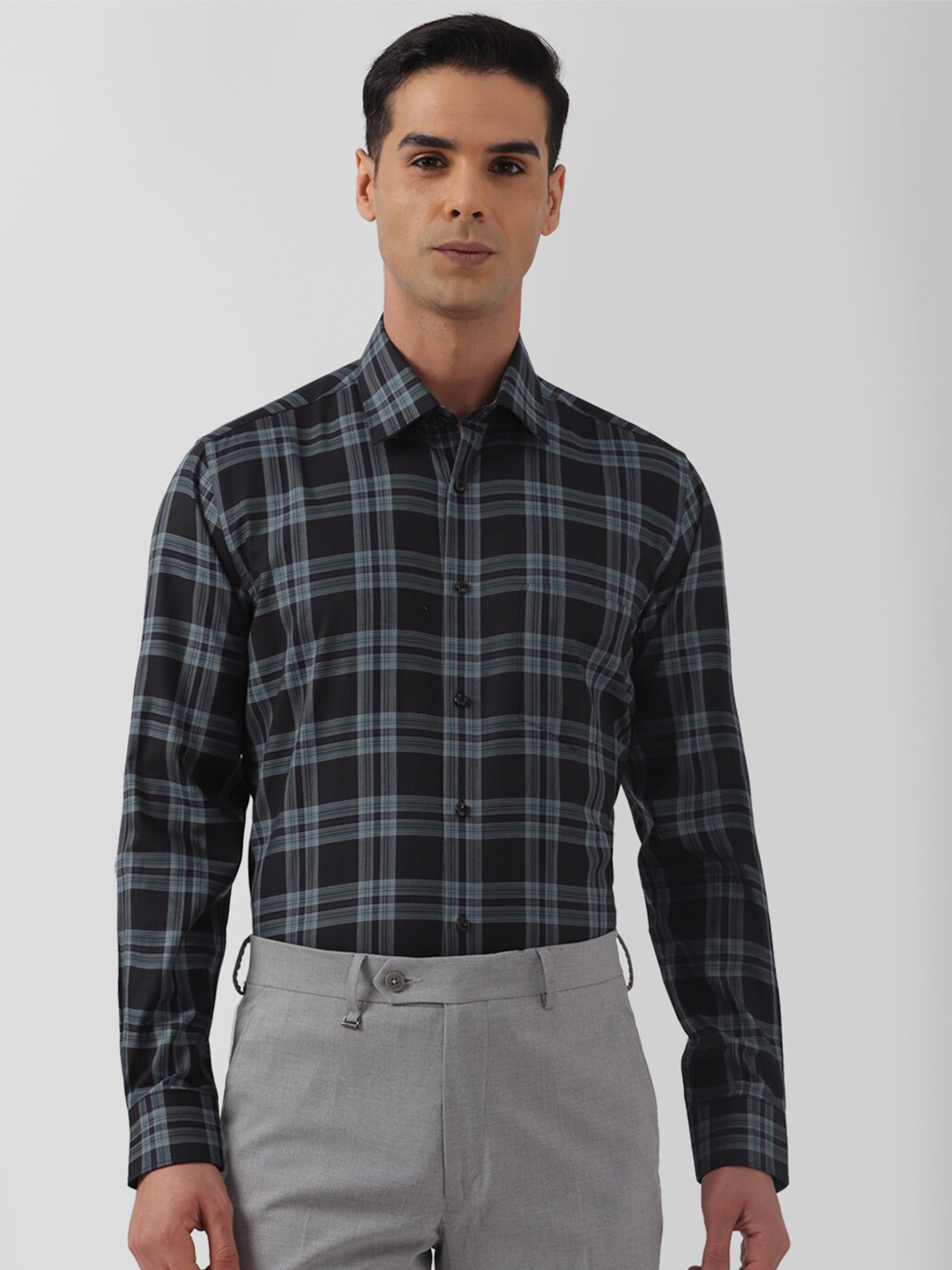 

Van Heusen Tartan Checks Pure Cotton Formal Shirt, Black