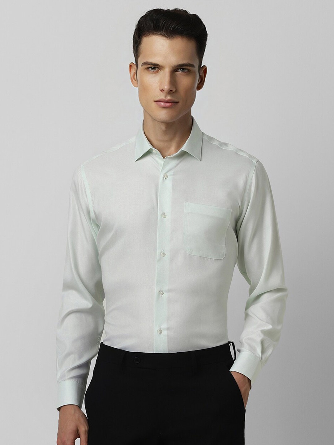 

Van Heusen Spread Collar Formal Shirt, Green