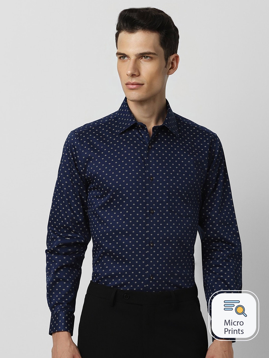 

Van Heusen Micro Ditsy Printed Opaque Regular Fit Cotton Casual Shirt, Navy blue