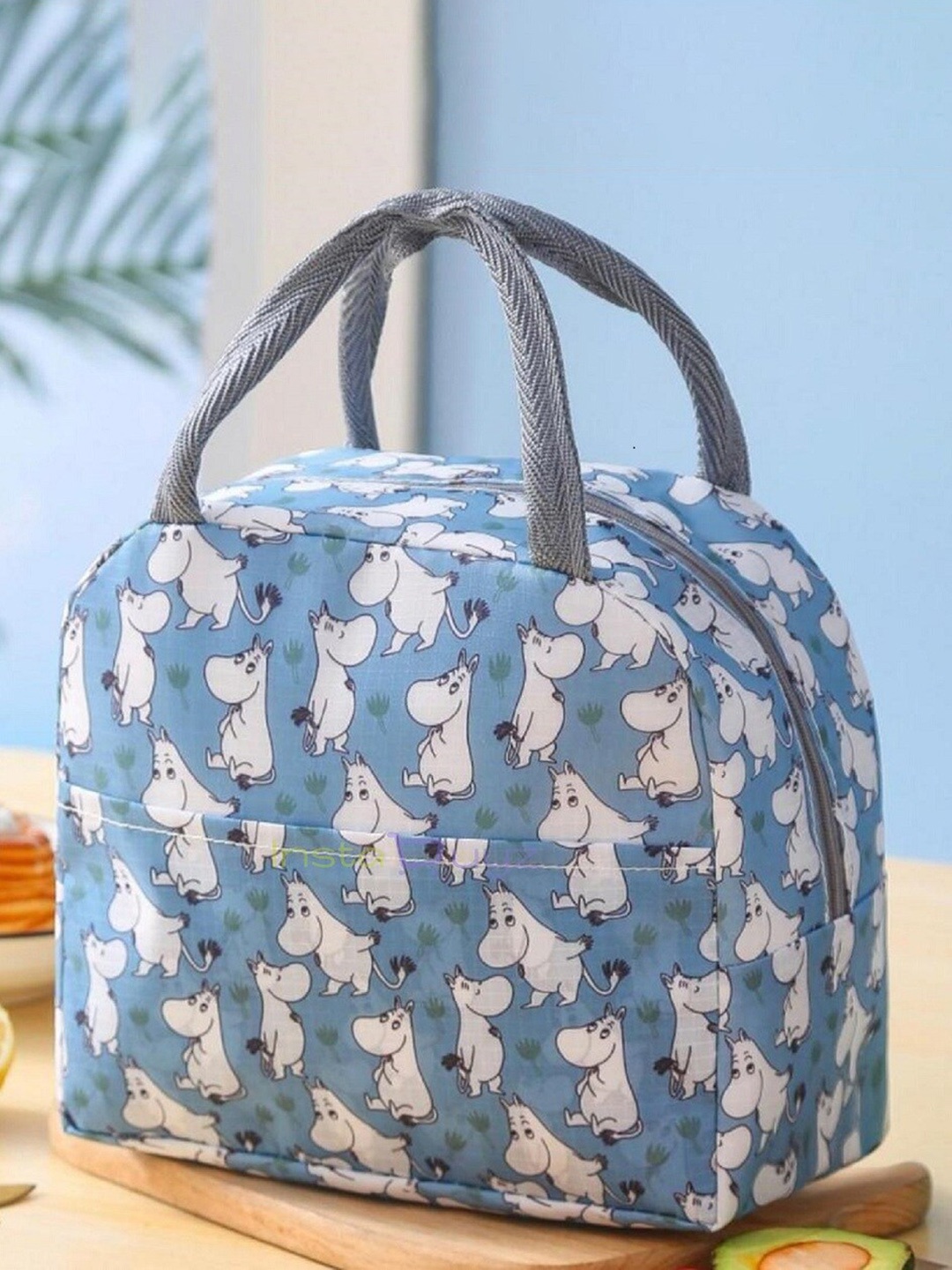 

Instabuyz Printed Insulated Lunch Bag, Blue