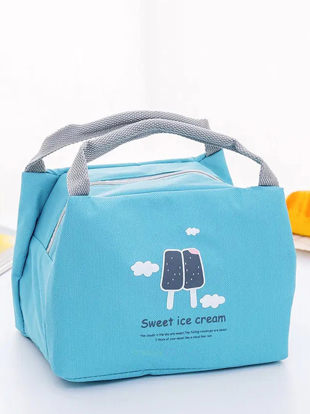

Instabuyz Printed Insulated Lunch Bag, Blue