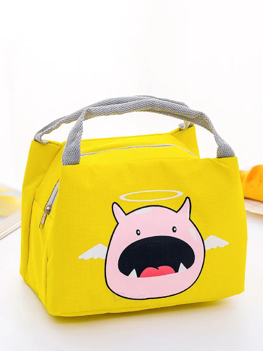 

Instabuyz Printed Insulated Lunch Bag, Yellow