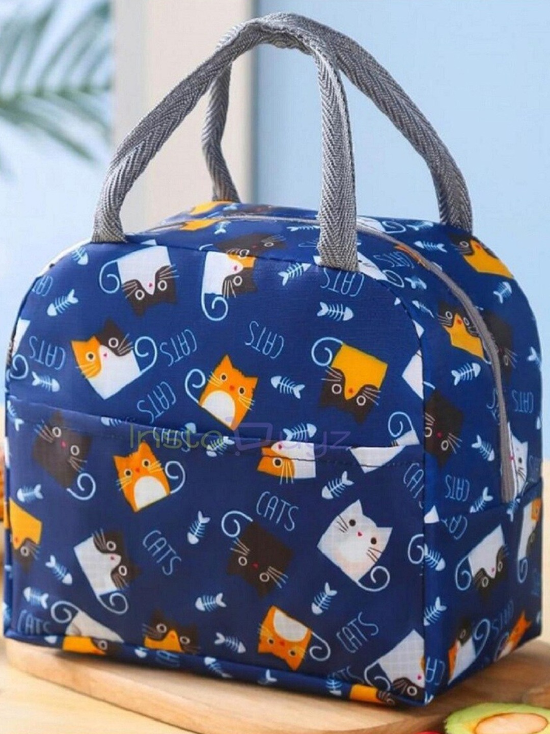 

Instabuyz Printed Insulated Lunch Bag, Navy blue