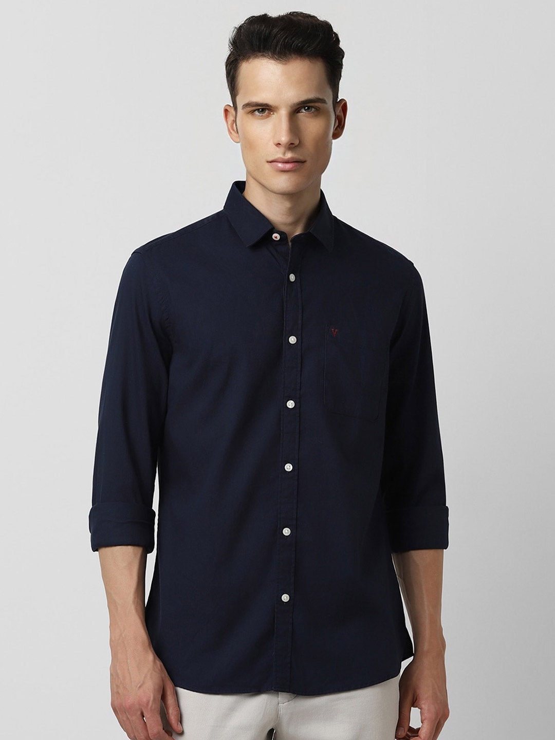 

Van Heusen Sport Slim Fit Opaque Pure Cotton Casual Shirt, Navy blue