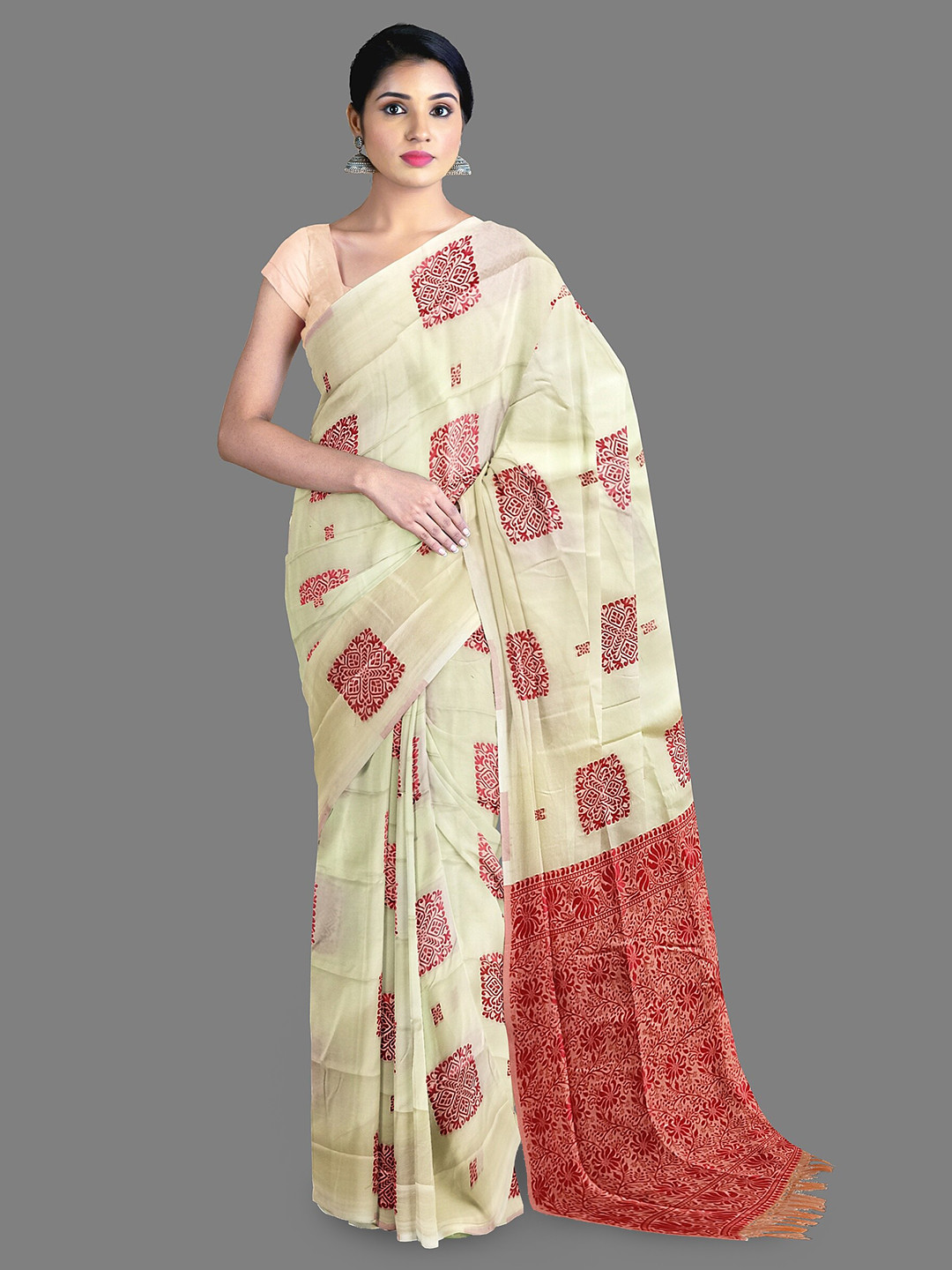 

The Chennai Silks Ethnic Motifs Woven Designed Saree, Cream