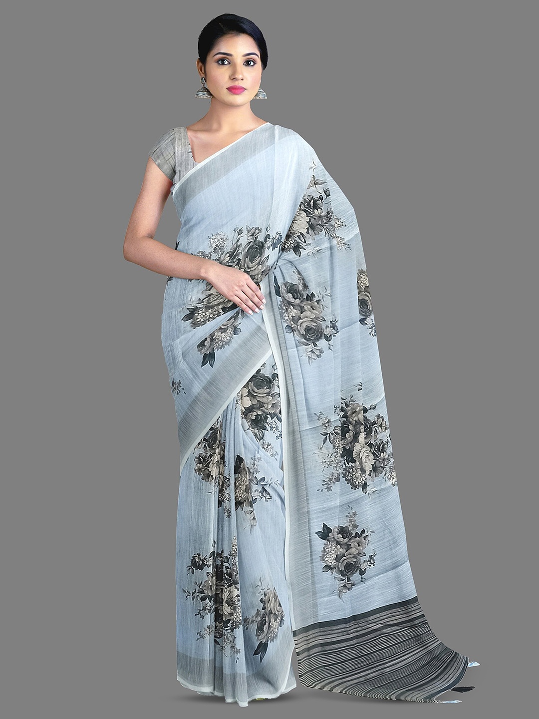 

The Chennai Silks Floral Printed Zari Linen Blend Saree, Blue