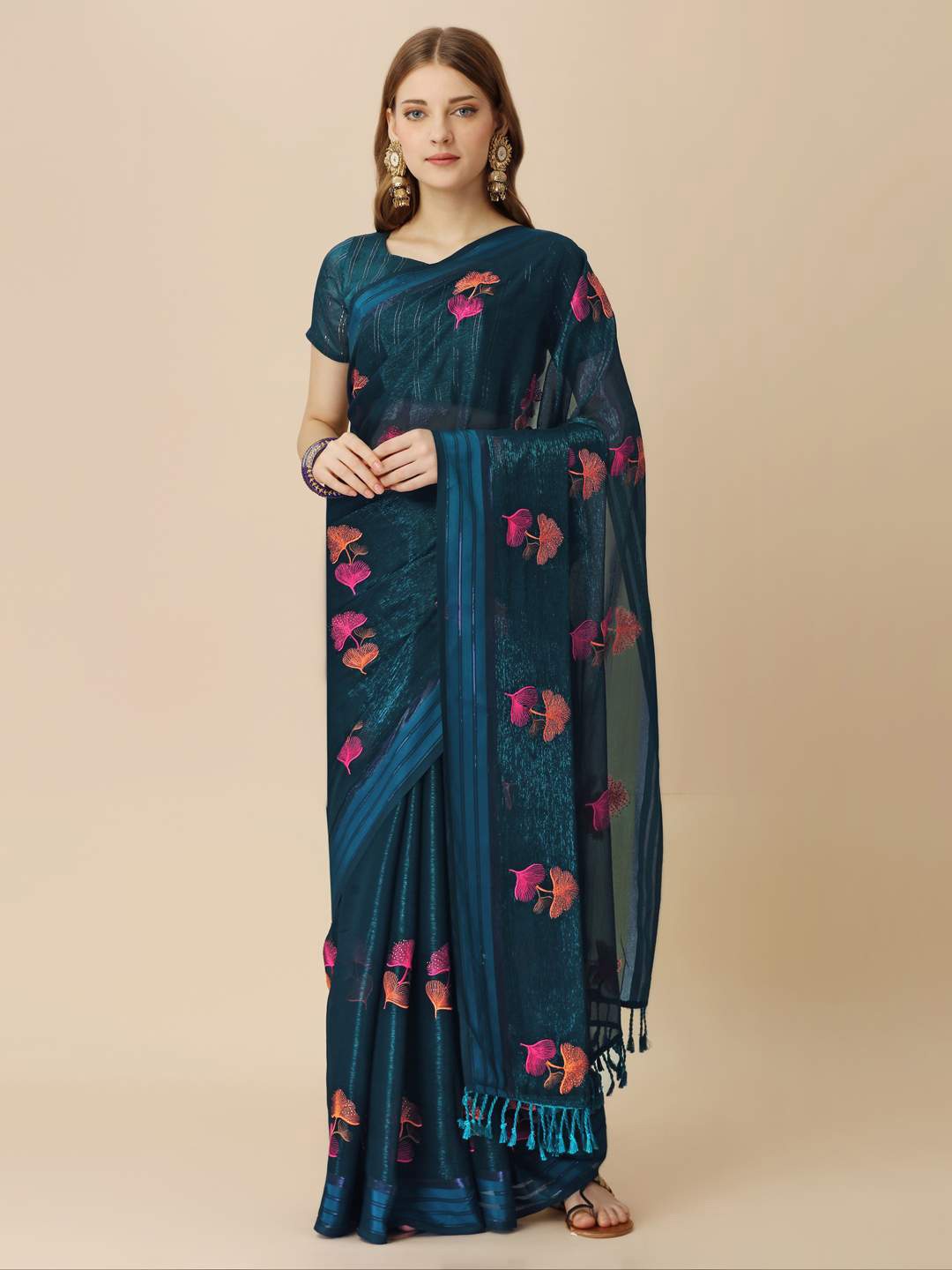 

Indian Women Floral Printed Pure Chiffon Saree, Navy blue