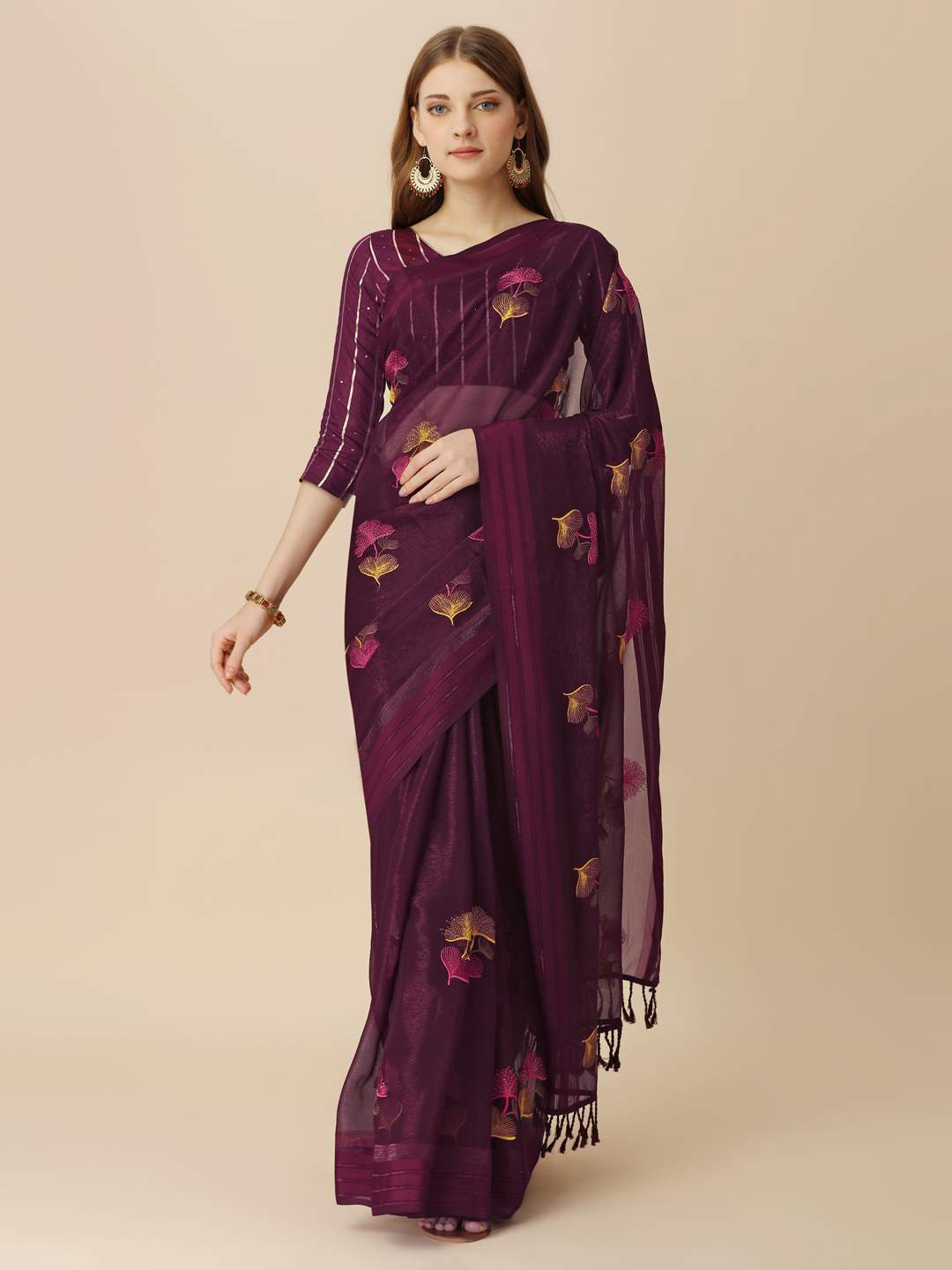 

Indian Women Floral Printed Pure Chiffon Saree, Burgundy