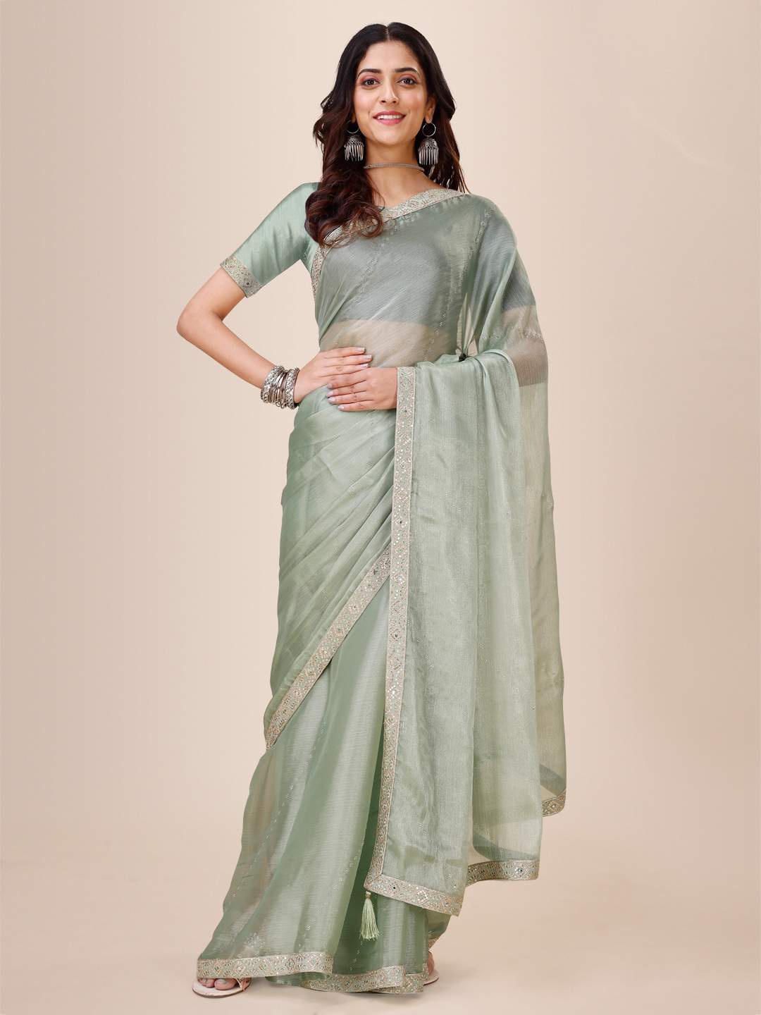 

Indian Women Embellished Sequinned Silk Cotton Saree, Green