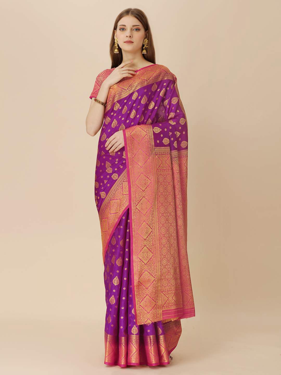 

Indian Women Ethnic Motifs Woven Design Zari Saree, Purple