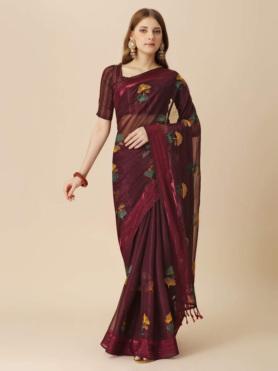 

Indian Women Floral Embroidered Pure Chiffon Saree, Maroon