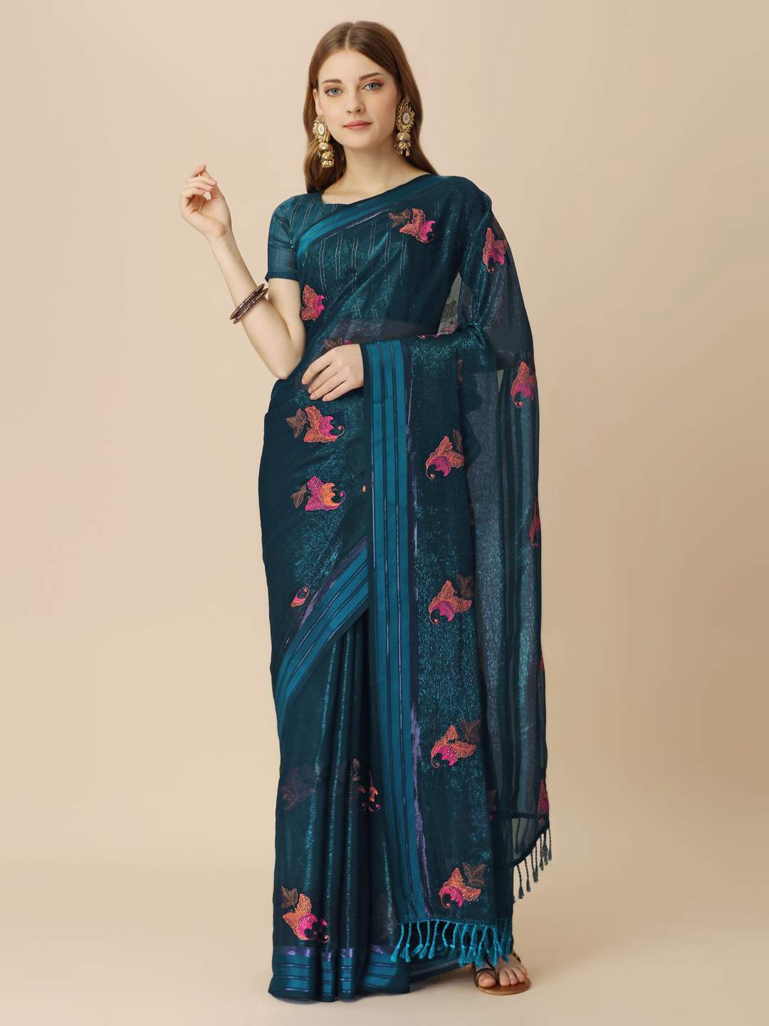 

Indian Women Floral Embroidered Pure Chiffon Saree, Navy blue