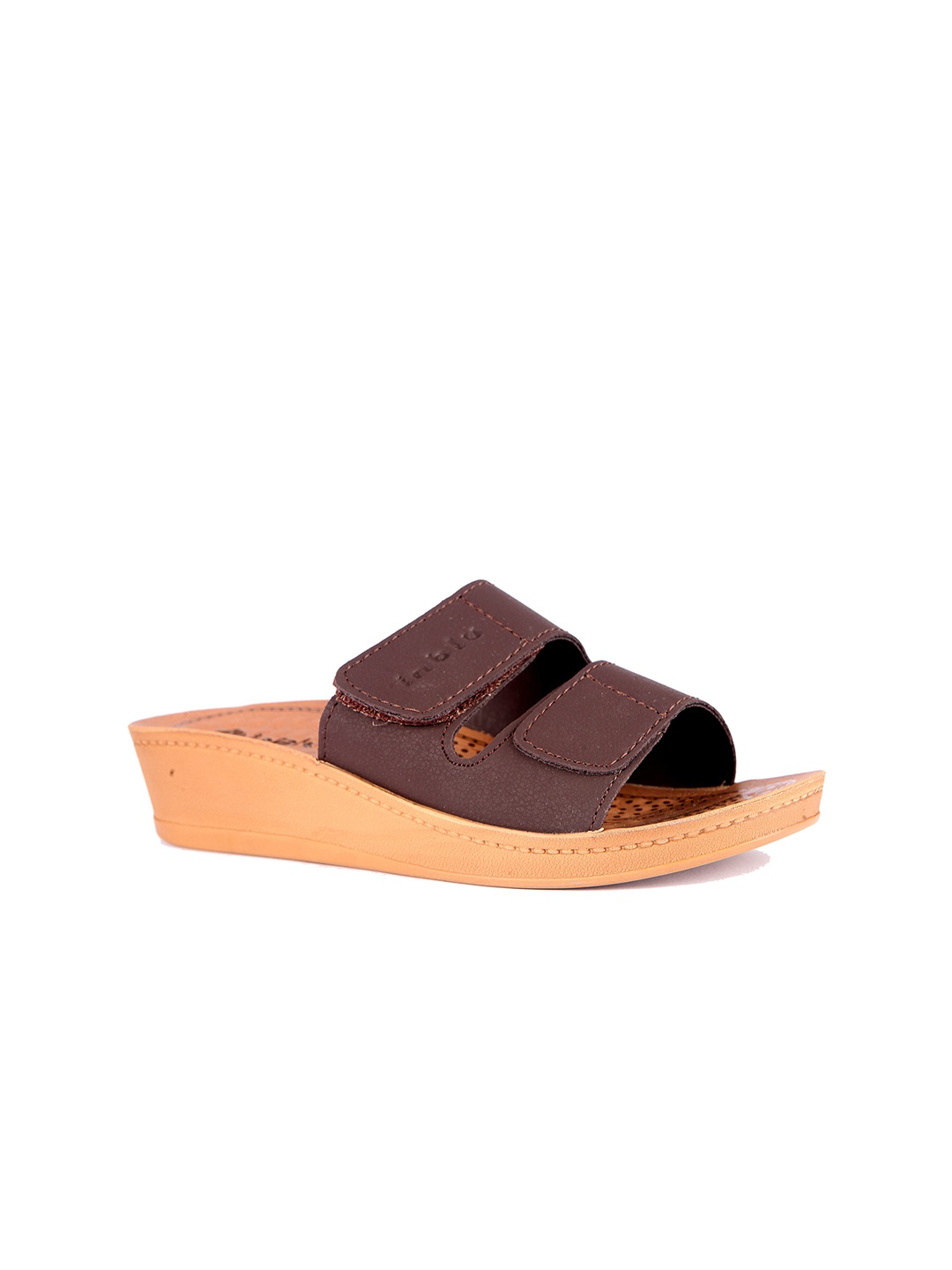 

Inblu Lightweight & Anti-Skid Textured Open Toe Wedges, Brown