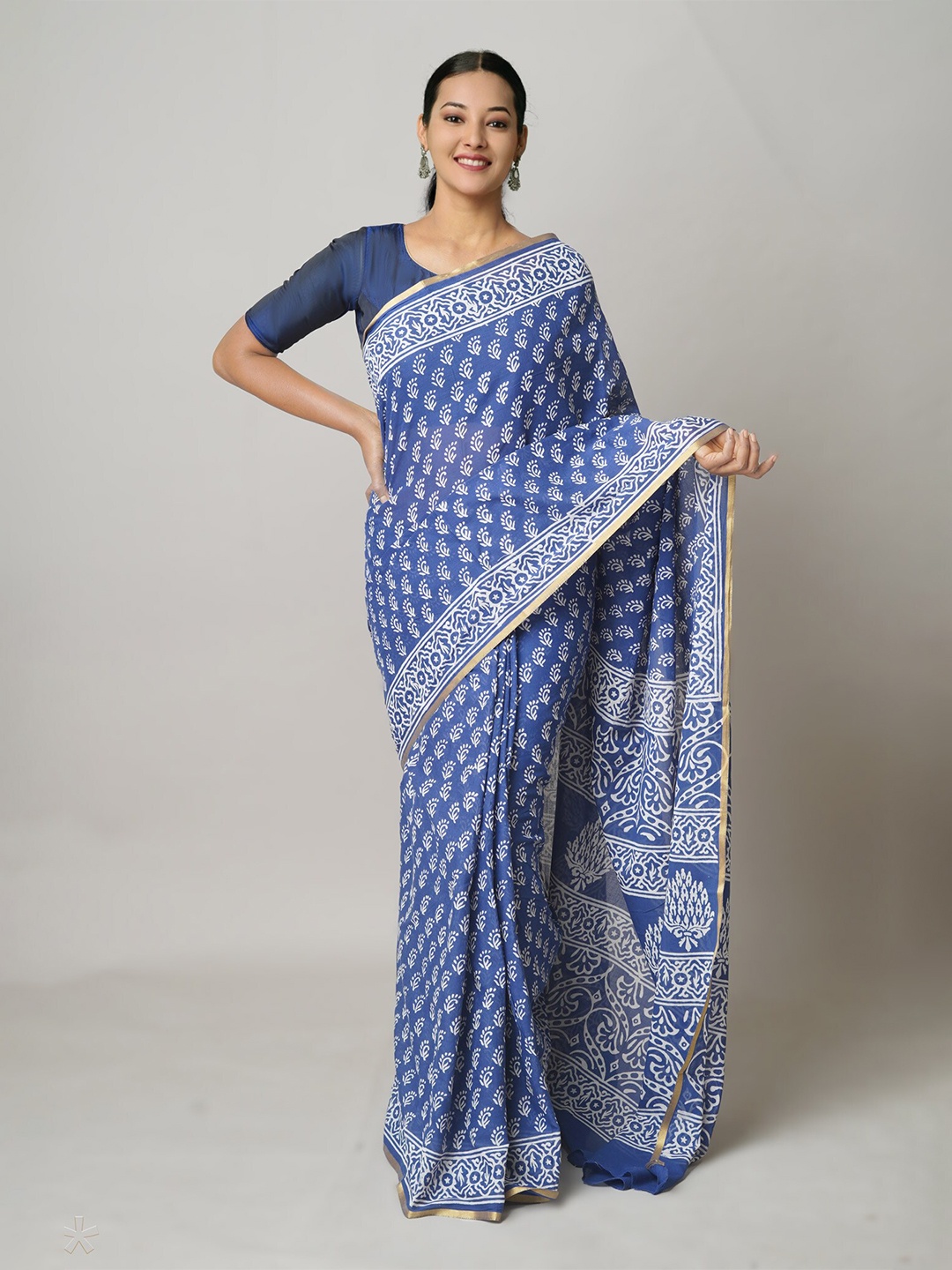 

Unnati Silks Ethnic Motifs Printed Zari Pure Cotton Block Print Saree, Blue