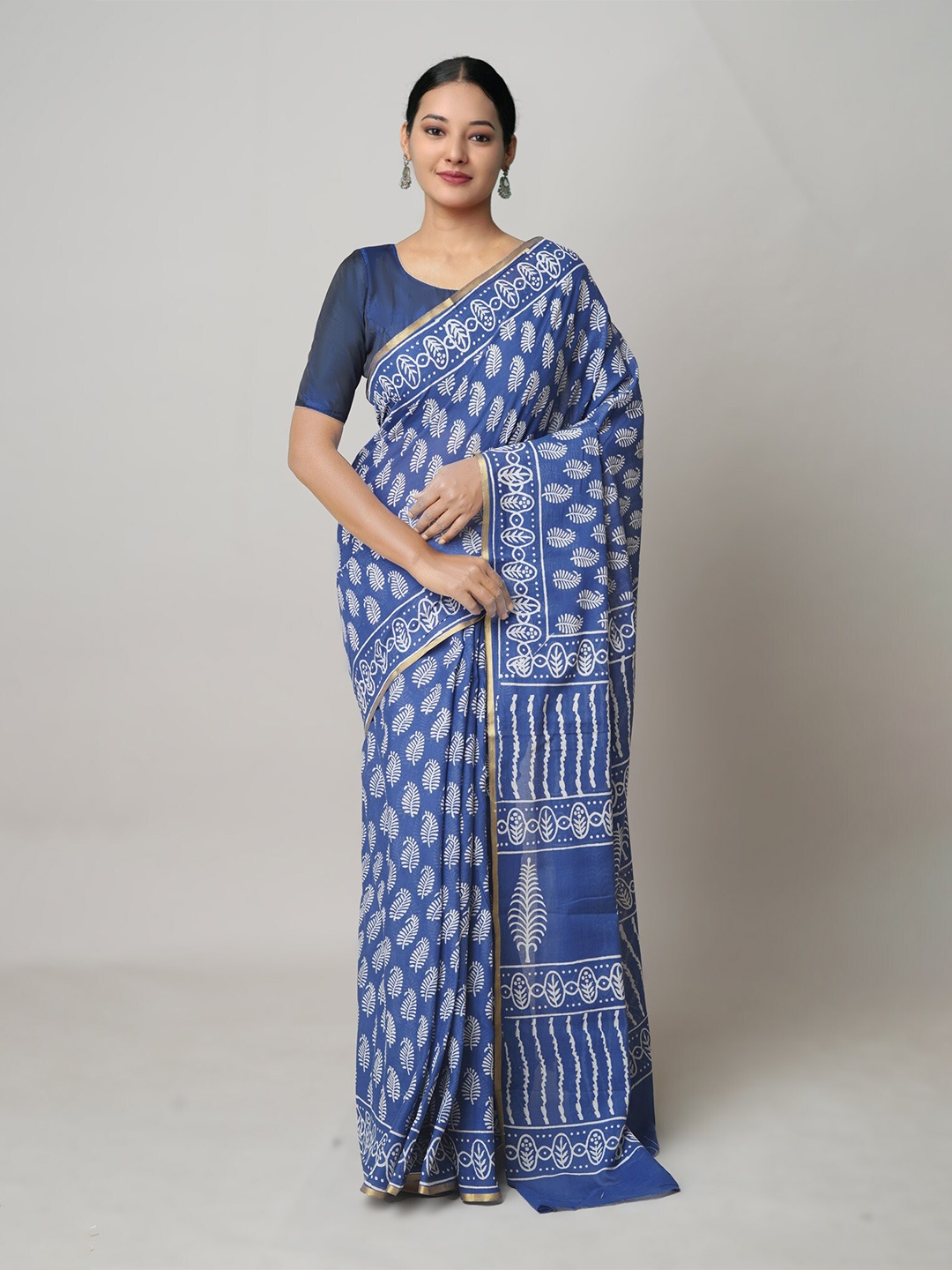 

Unnati Silks Paisley Zari Pure Cotton Block Print Saree, Blue