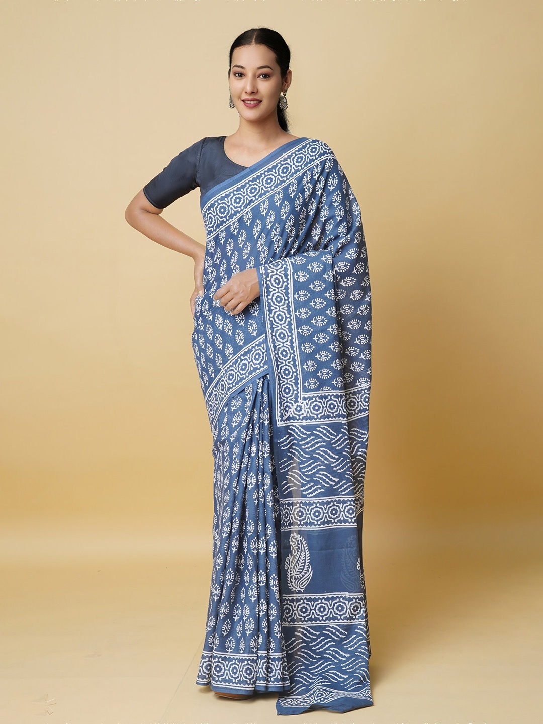 

Unnati Silks Ethnic Motifs Pure Cotton Block Print Saree, Blue