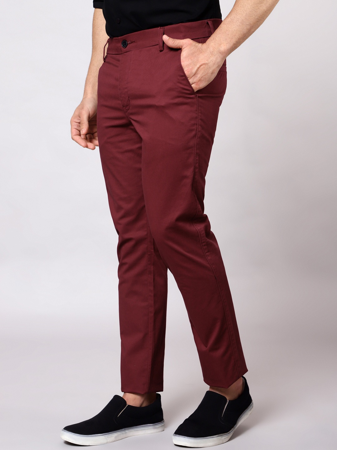 

Beyoung Men Slim Fit Chinos Trousers, Red