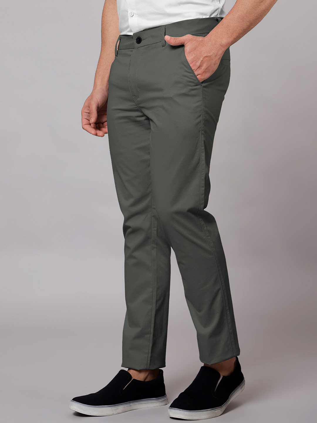 

Beyoung Men Slim Fit Chinos Trousers, Grey