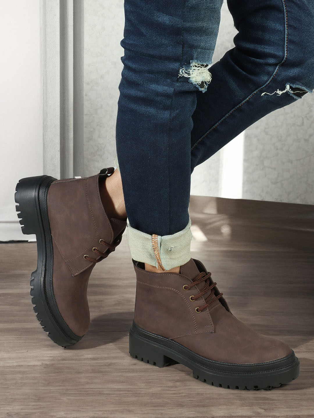 

ELLE Women Mid Top Platform-Heeled Regular Boots, Brown
