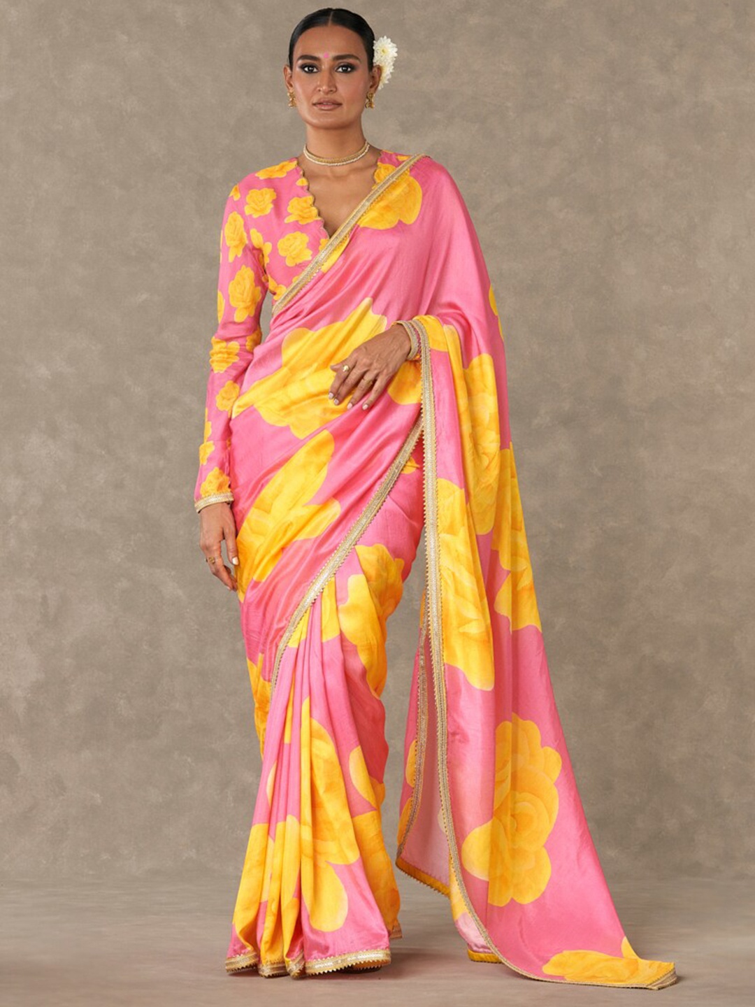 

Masaba Floral Printed Saree, Pink