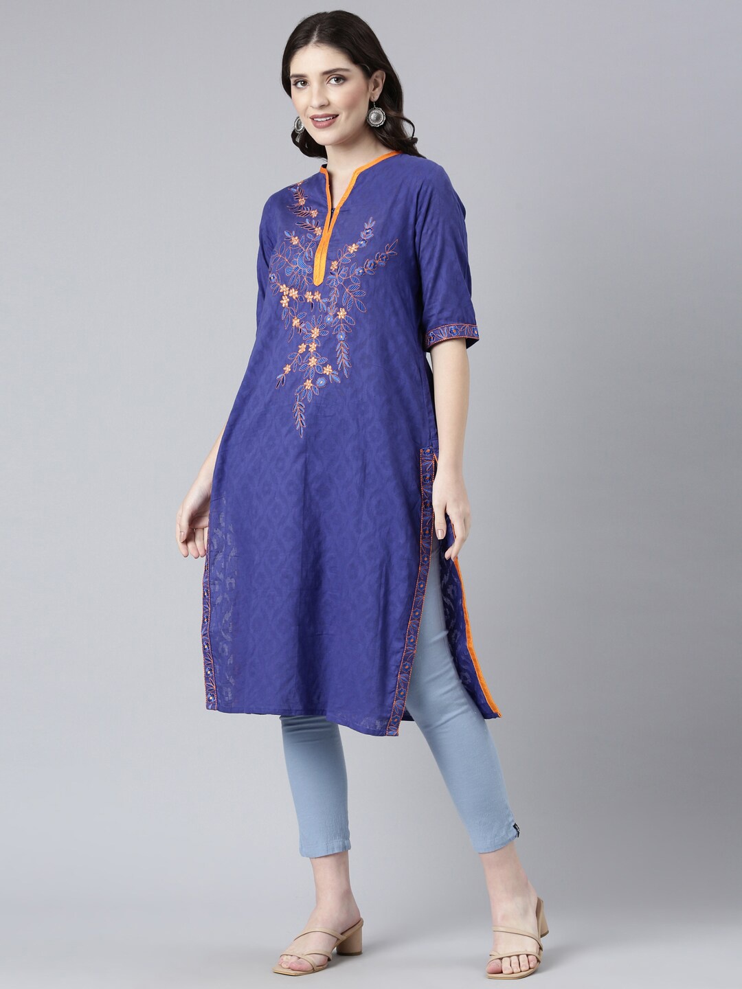 

Souchii Floral Yoke Design Thread Work Cotton Straight Kurta, Blue