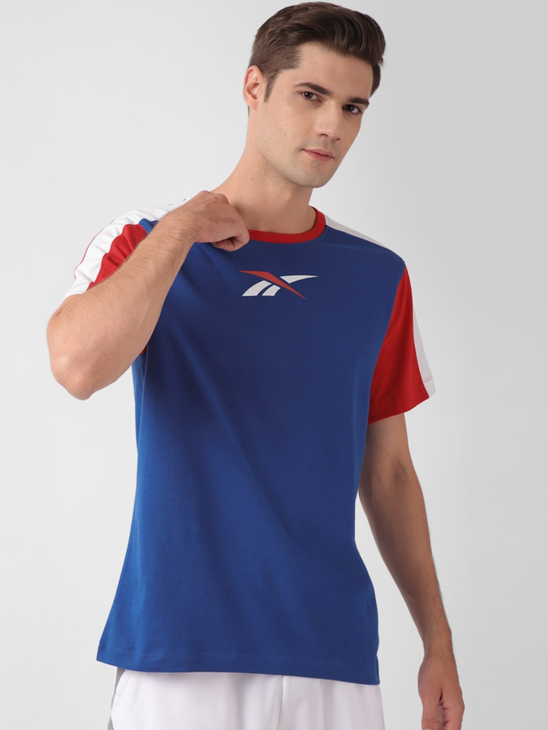 

Reebok Classics App Colourblocked Round Neck Slim-Fit Pure Cotton T-shirt, Blue