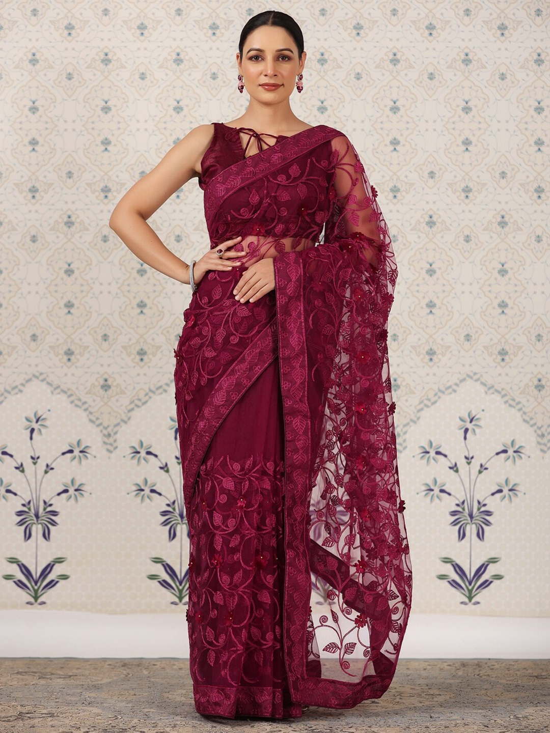 

Ode by House of Pataudi Floral Net Saree, Magenta