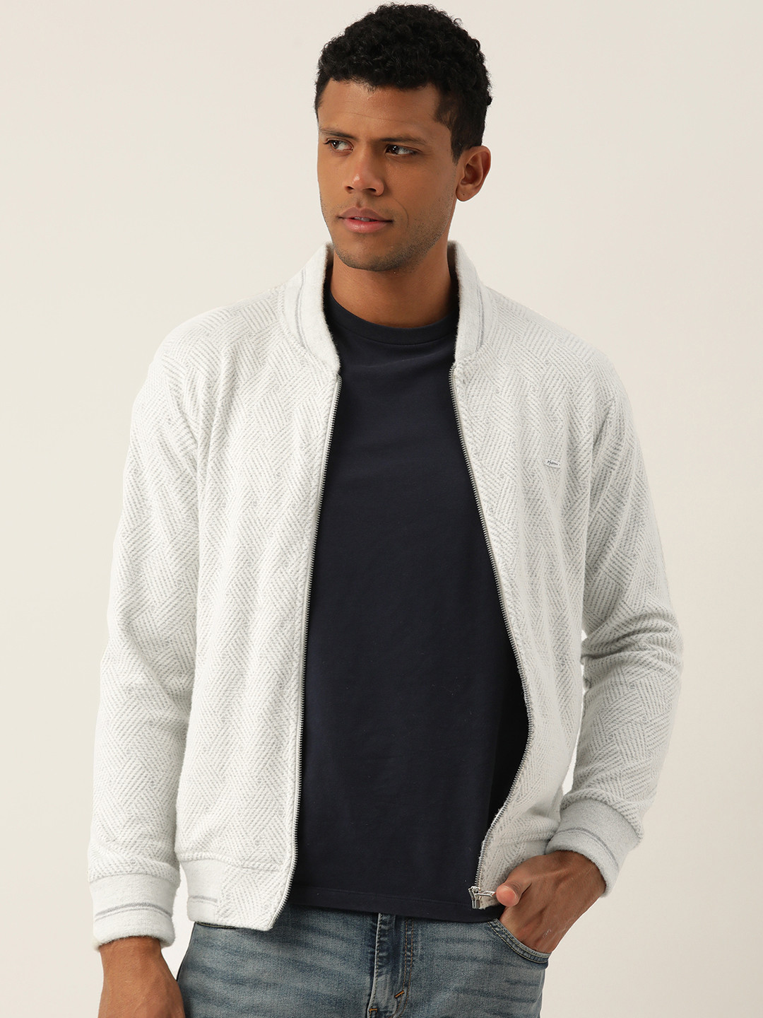 

Monte Carlo Front-Open Regular Sweatshirt, Off white