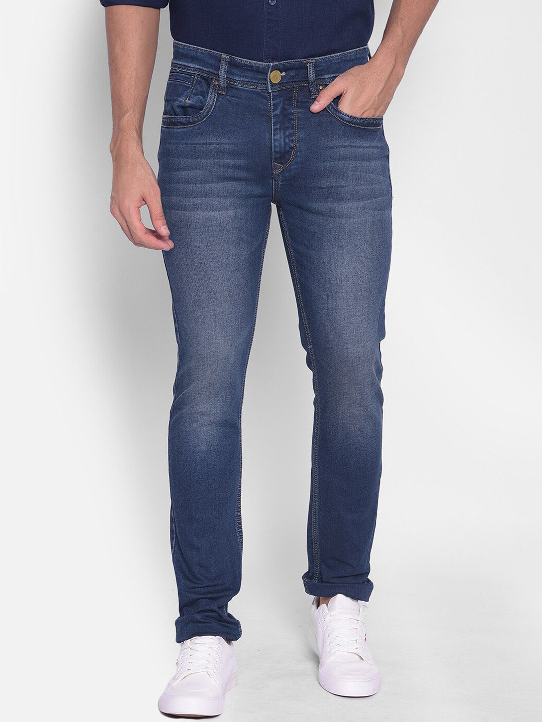 

Crimsoune Club Men Blue Slim Fit Light Fade Stretchable Jeans