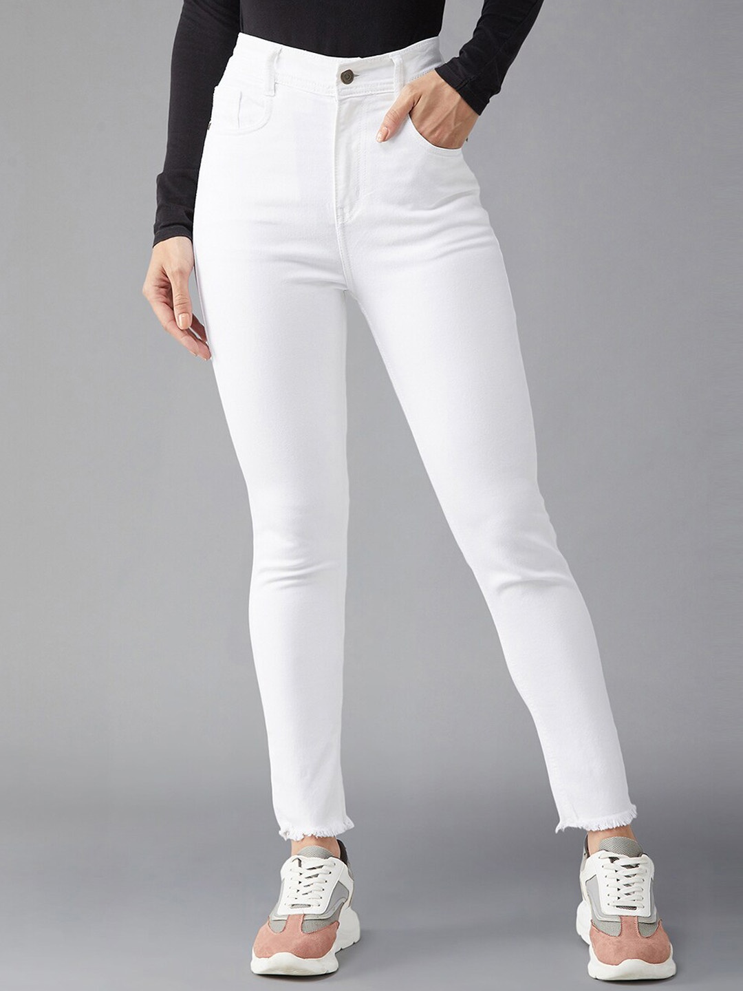 

DOLCE CRUDO Women White Skinny Fit High-Rise Stretchable Jeans