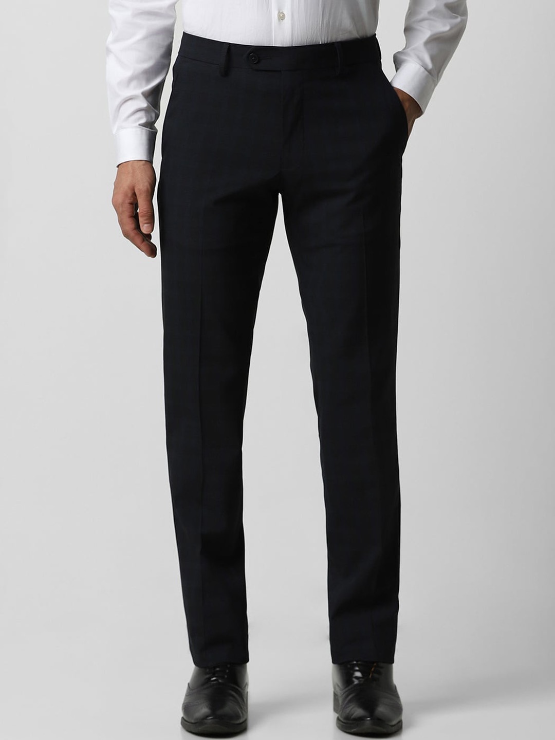 

Van Heusen Men Black Slim Fit Trousers