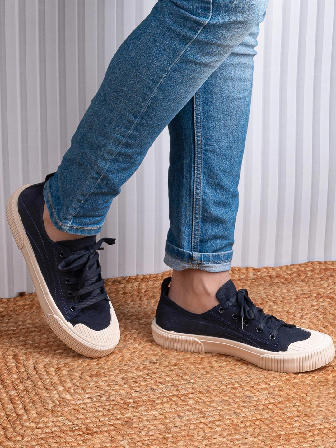 

Styli Men Canvas Lace-Up Casual Shoes, White