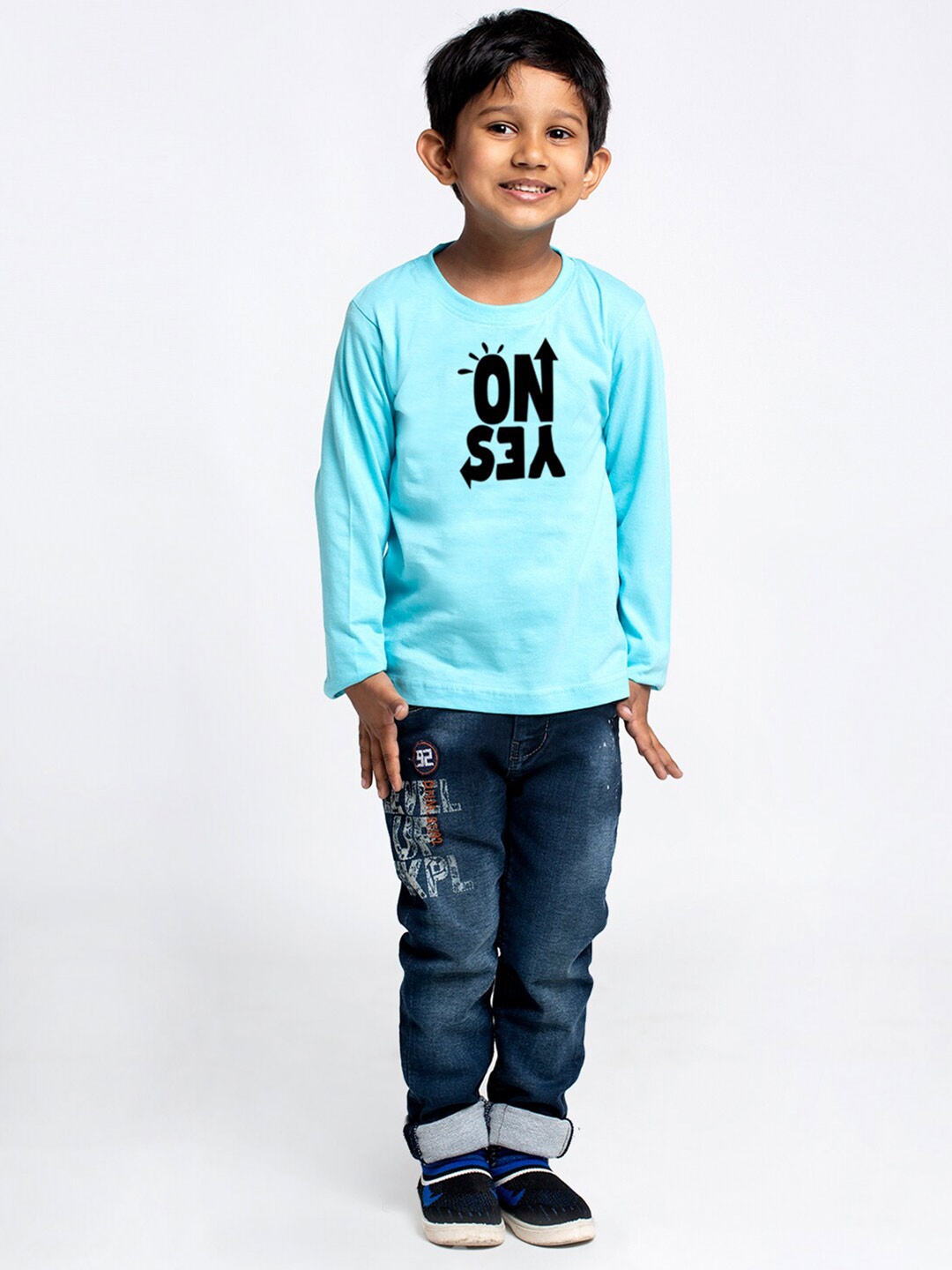 

Friskers Boys Turquoise Blue Typography Printed Applique T-shirt