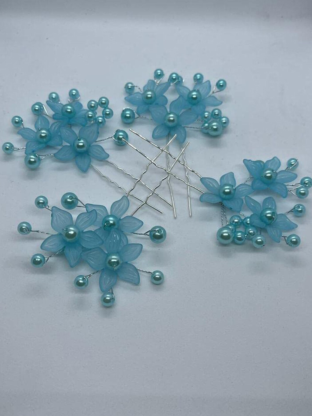 

VAGHBHATT Set of 4 Floral Hair Accessory Set, Blue
