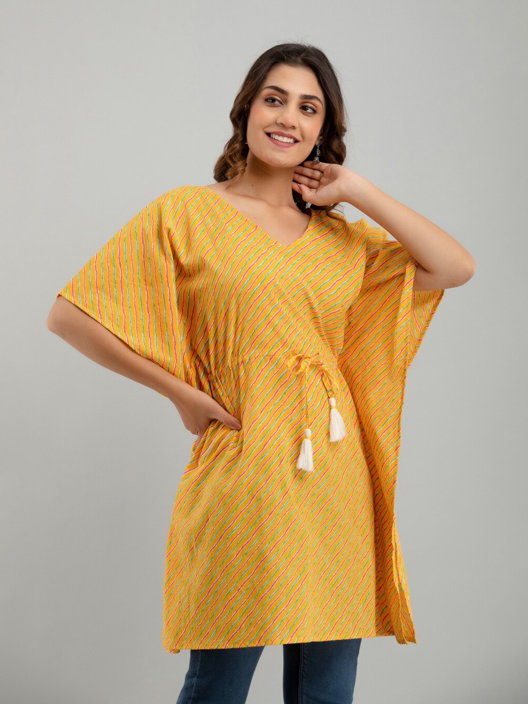 

FrionKandy Yellow Geometric Print Flared Sleeve Cotton Kaftan Top