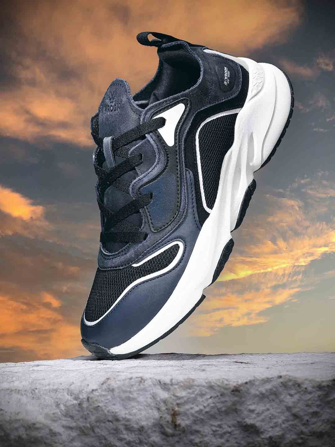 

WROGN Men Colourblocked Sneakers, Navy blue