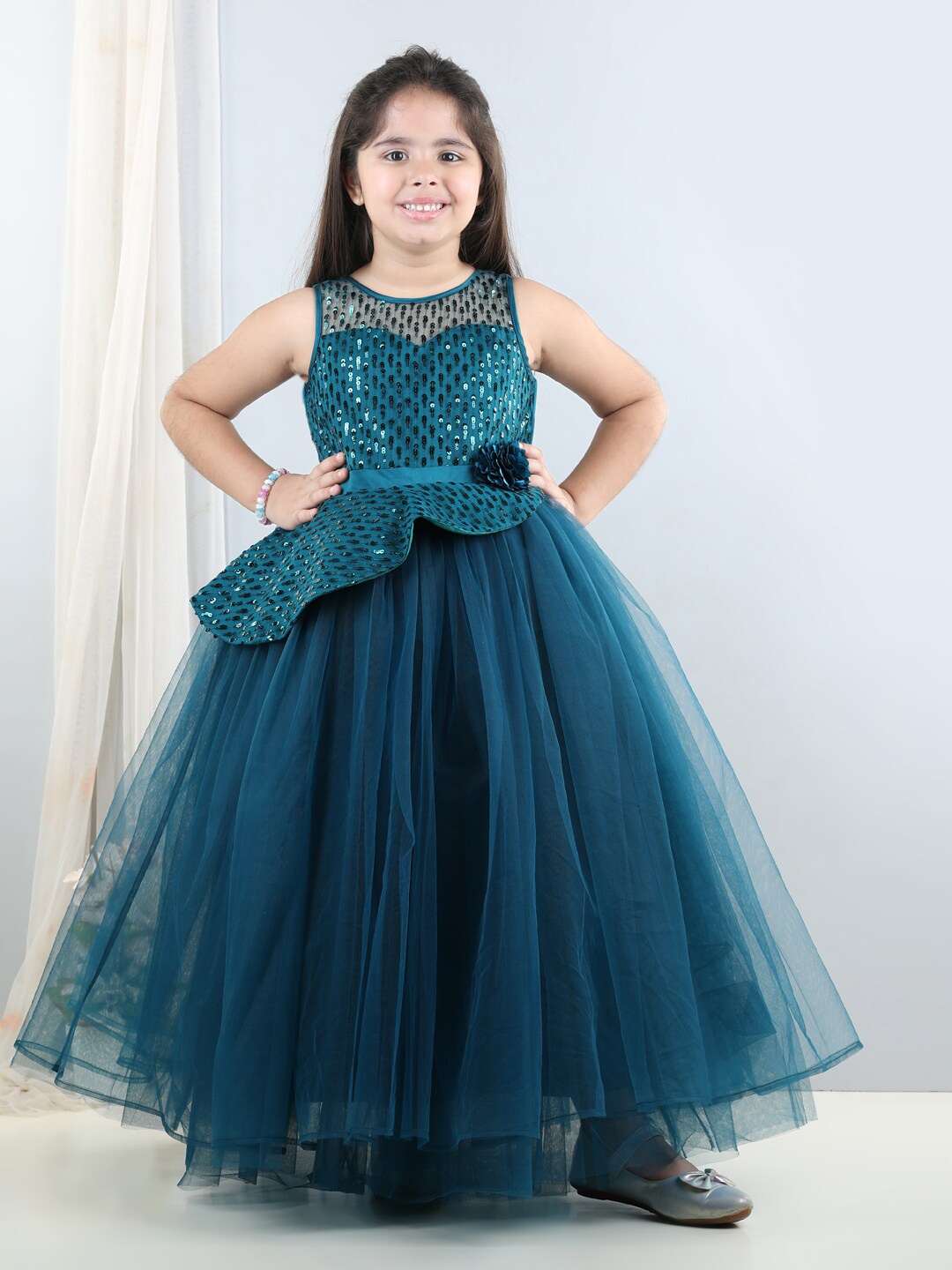 

Toy Balloon kids Blue Embellished Net Fit & Flare Maxi Dress