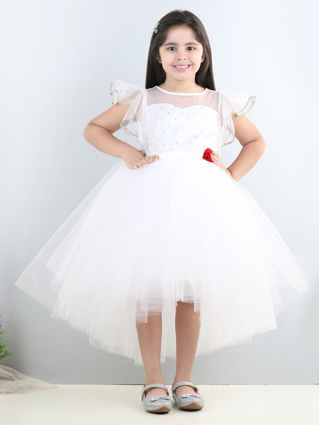 

Toy Balloon kids White Flutter Sleeve Net Fit & Flare Dress