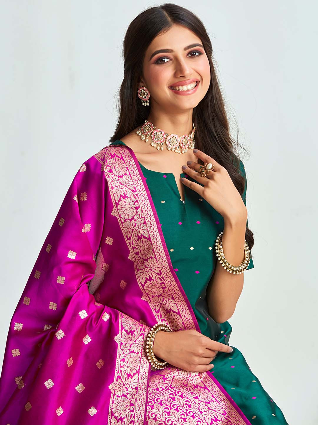 

Sangria Geometric Woven Design Straight Kurta & Trousers With Dupatta, Green