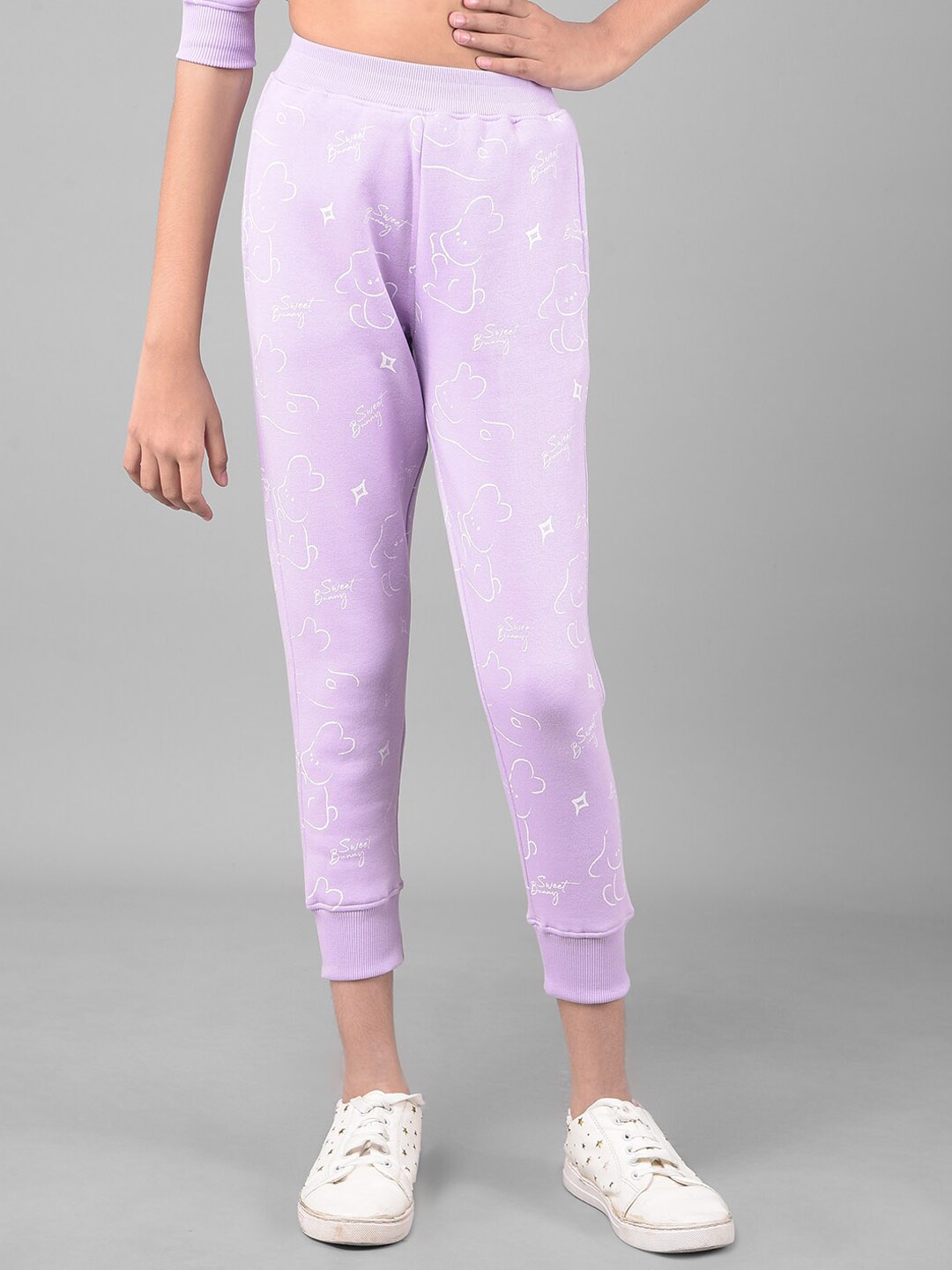 

Crimsoune Club Girls Graphic Printed Joggers, Purple