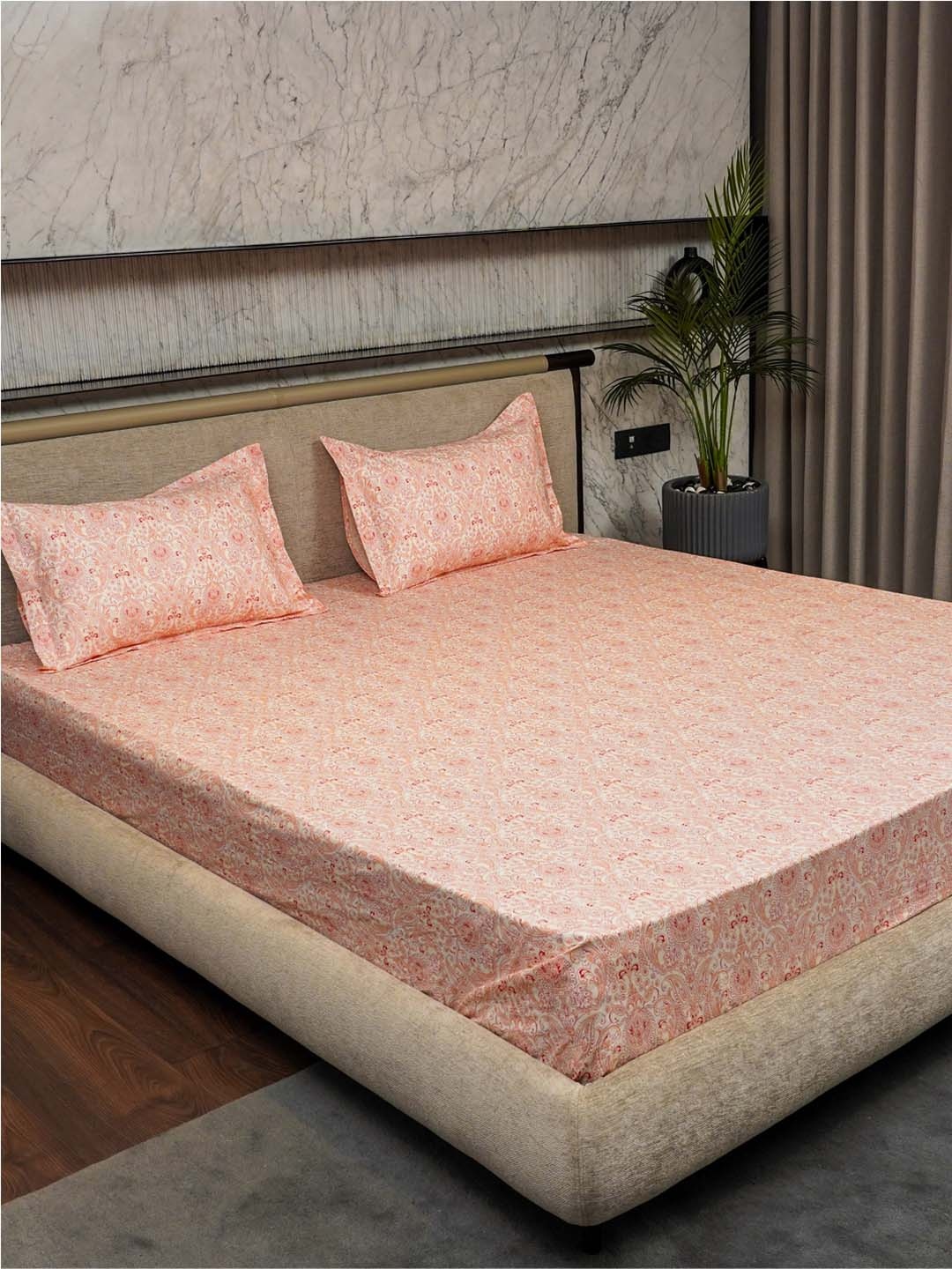 

URBAN SPACE Serene Pink & White Printed Cotton 200 TC Single Bedsheet with Pillow Cover
