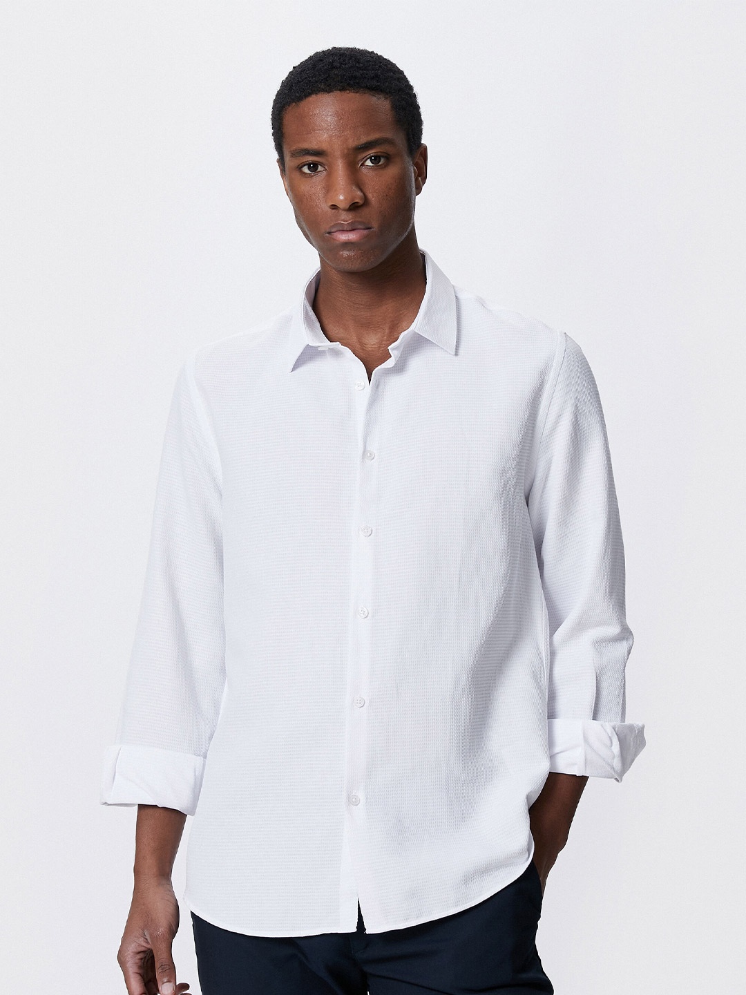 

Koton Men Opaque Casual Shirt, Na