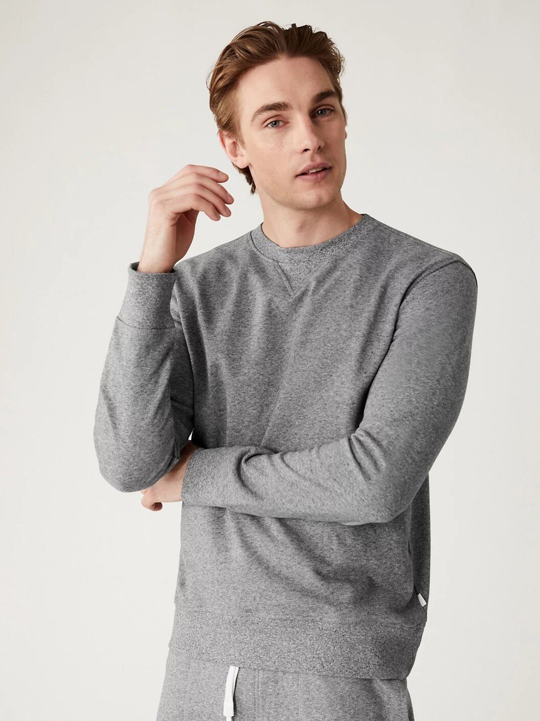 

Marks & Spencer Men Grey Sweatshirt