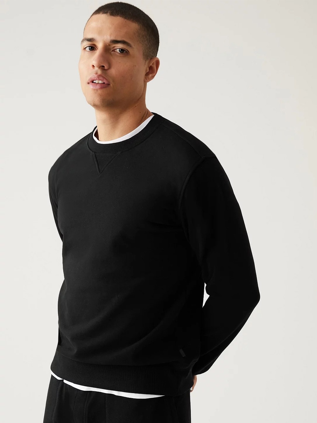 

Marks & Spencer Men Black Sweatshirt