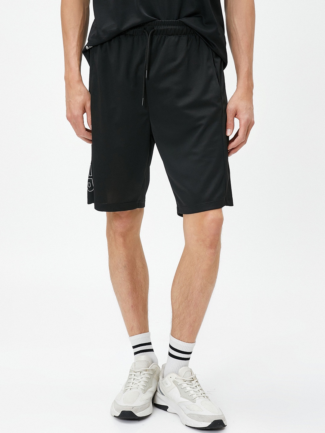

Koton Men Sports Shorts, Na