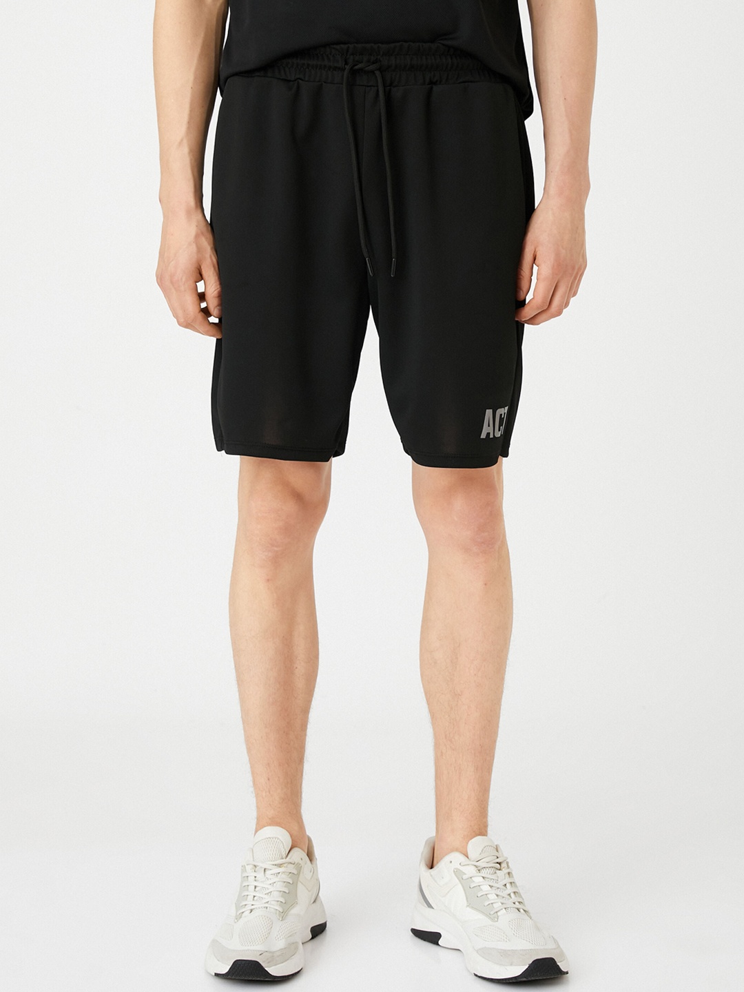 

Koton Men Shorts, Na