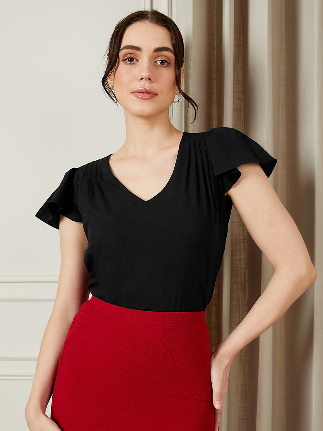 

Berrylush BIZwear Black Top