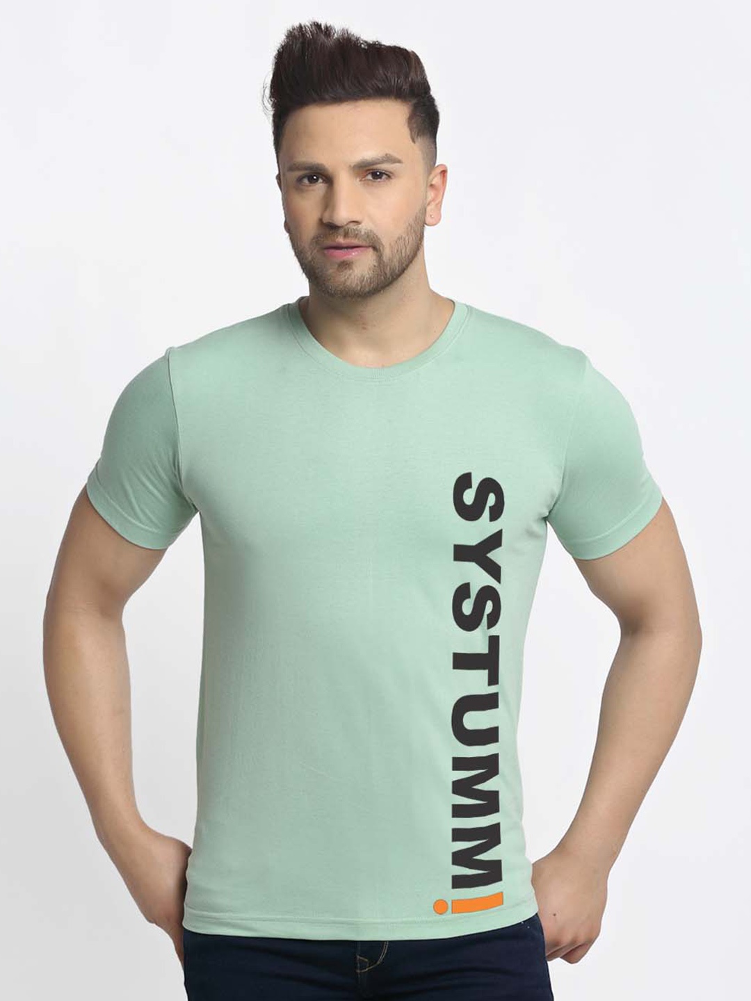 

Friskers Men Olive Green Typography Printed Pure Cotton Applique Slim Fit T-shirt