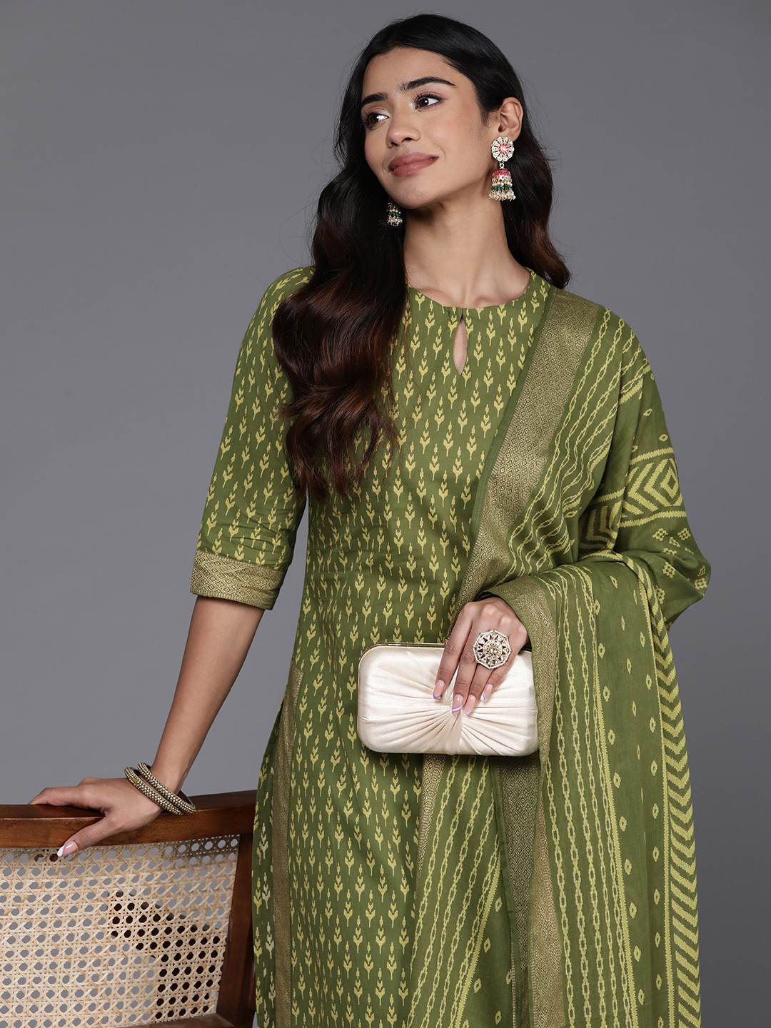 

Libas Women Ethnic Motifs Printed Regular Pure Cotton Kurta with Trousers & Dupatta, Green